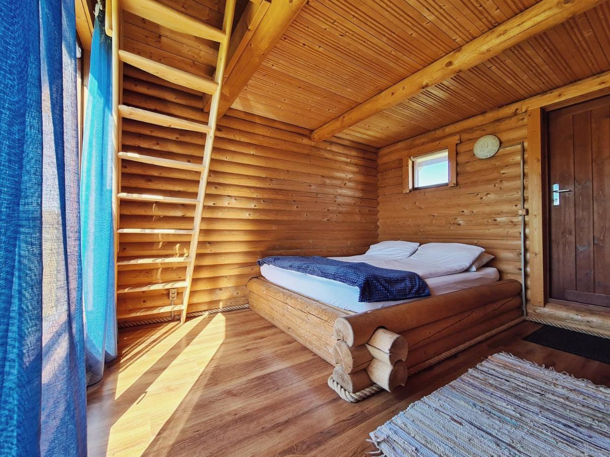 Vanamoisa Caravan Park Saue ภายนอก รูปภาพ