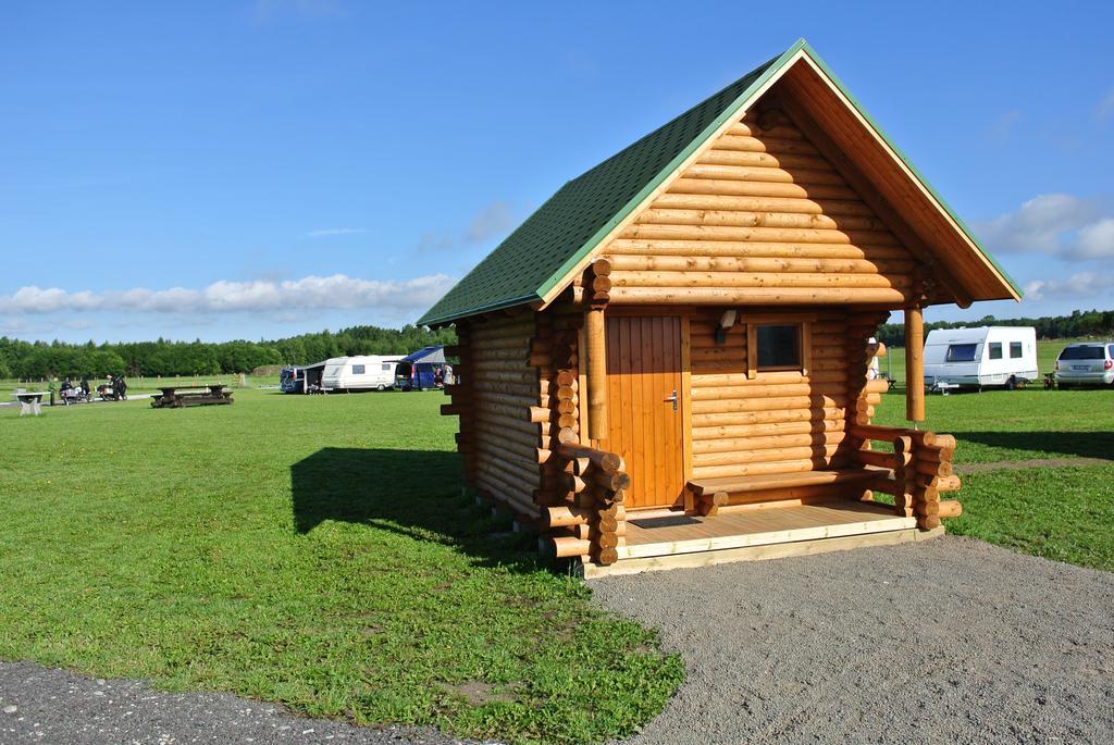 Vanamoisa Caravan Park Saue ภายนอก รูปภาพ
